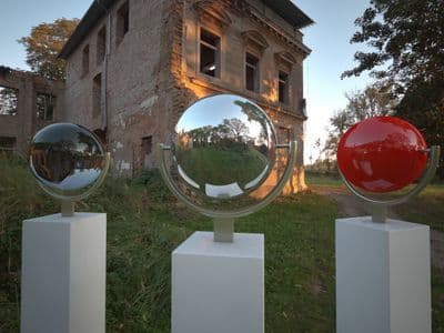 HDR 011 Ruin 4 - Gallery 2