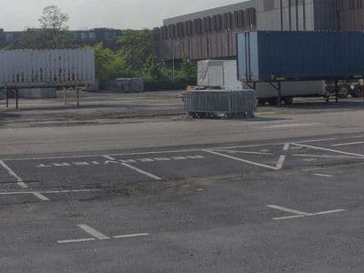 HDR 111 Parking Lot (free) - Gallery 4